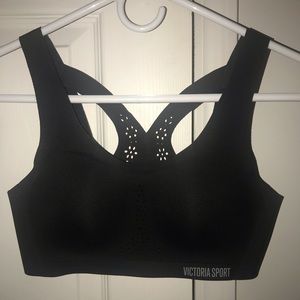 Victoria’s Secret sport bra